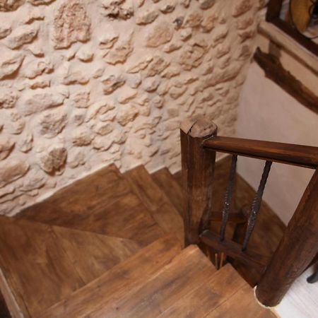 Willa Wabisabi Townhouse Montejo de la Vega de la Serrezuela Zewnętrze zdjęcie