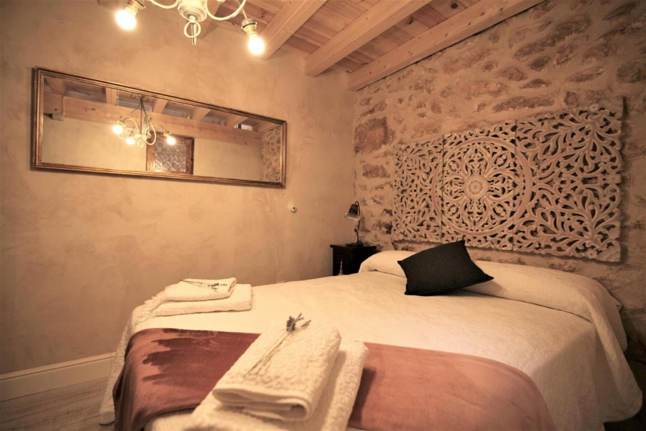 Willa Wabisabi Townhouse Montejo de la Vega de la Serrezuela Zewnętrze zdjęcie