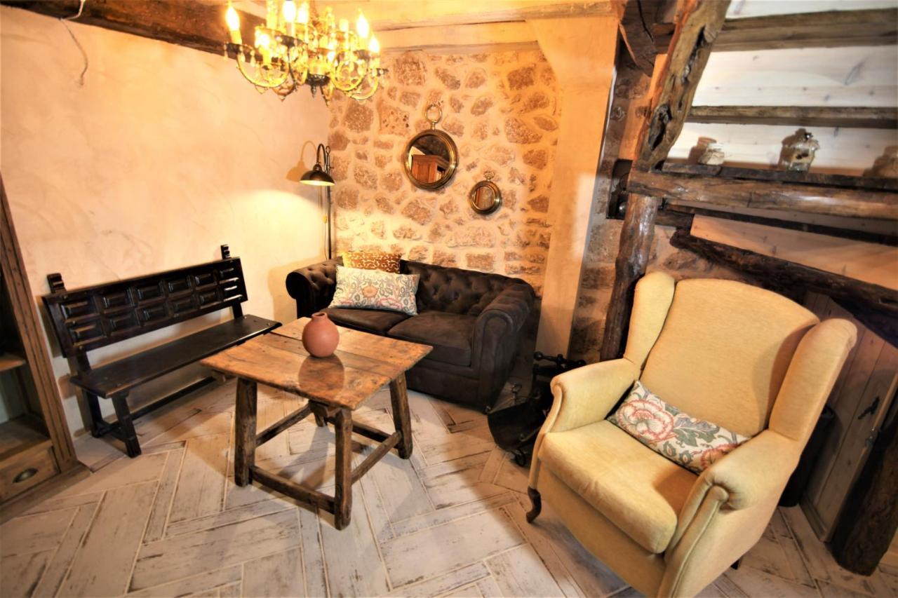 Willa Wabisabi Townhouse Montejo de la Vega de la Serrezuela Zewnętrze zdjęcie
