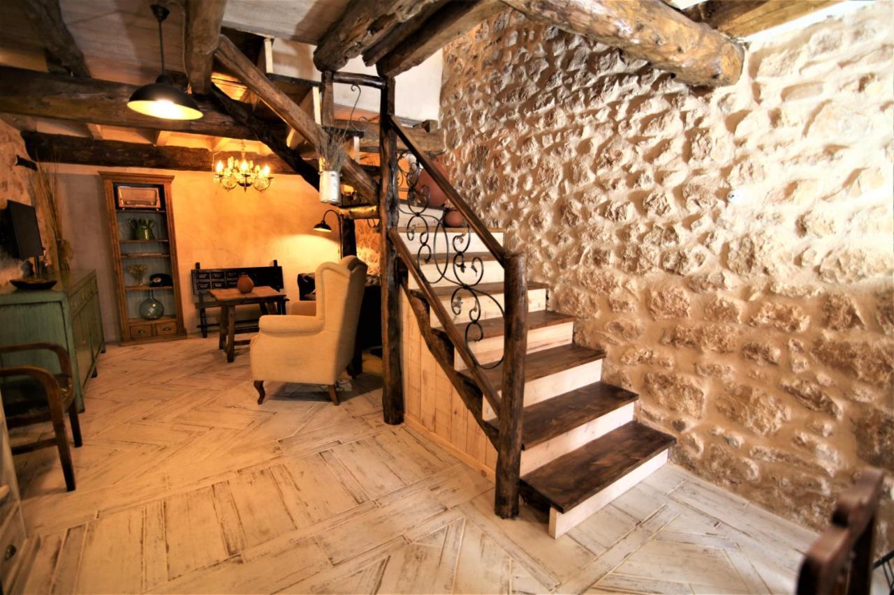 Willa Wabisabi Townhouse Montejo de la Vega de la Serrezuela Zewnętrze zdjęcie