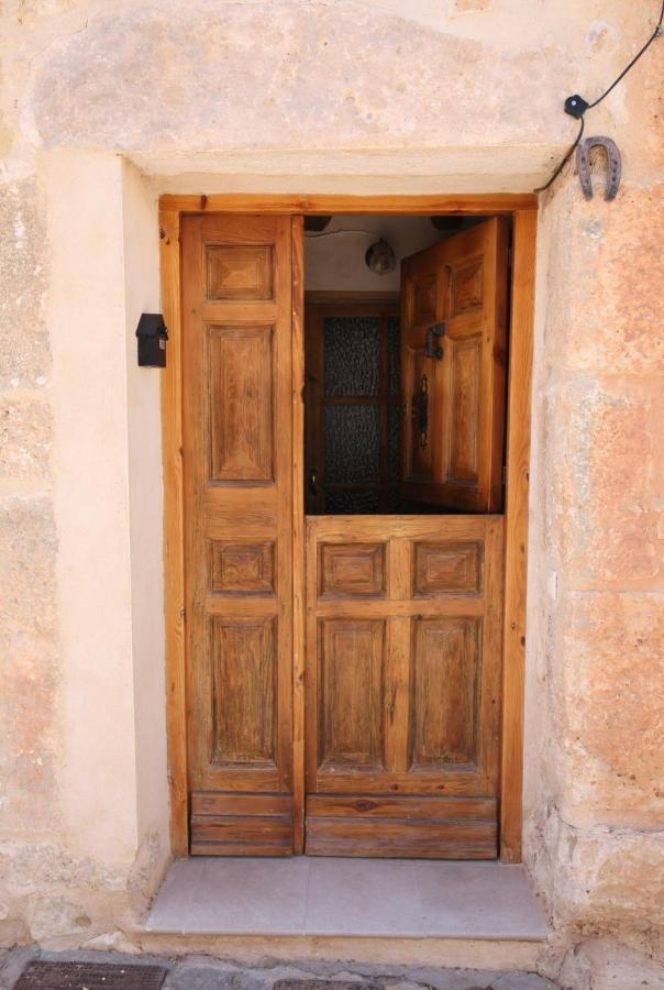 Willa Wabisabi Townhouse Montejo de la Vega de la Serrezuela Zewnętrze zdjęcie