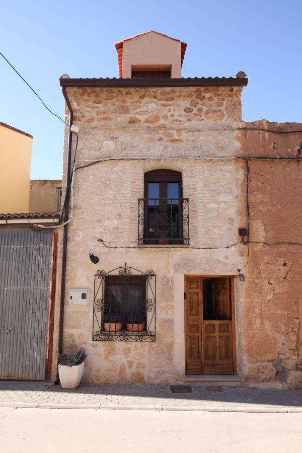 Willa Wabisabi Townhouse Montejo de la Vega de la Serrezuela Zewnętrze zdjęcie